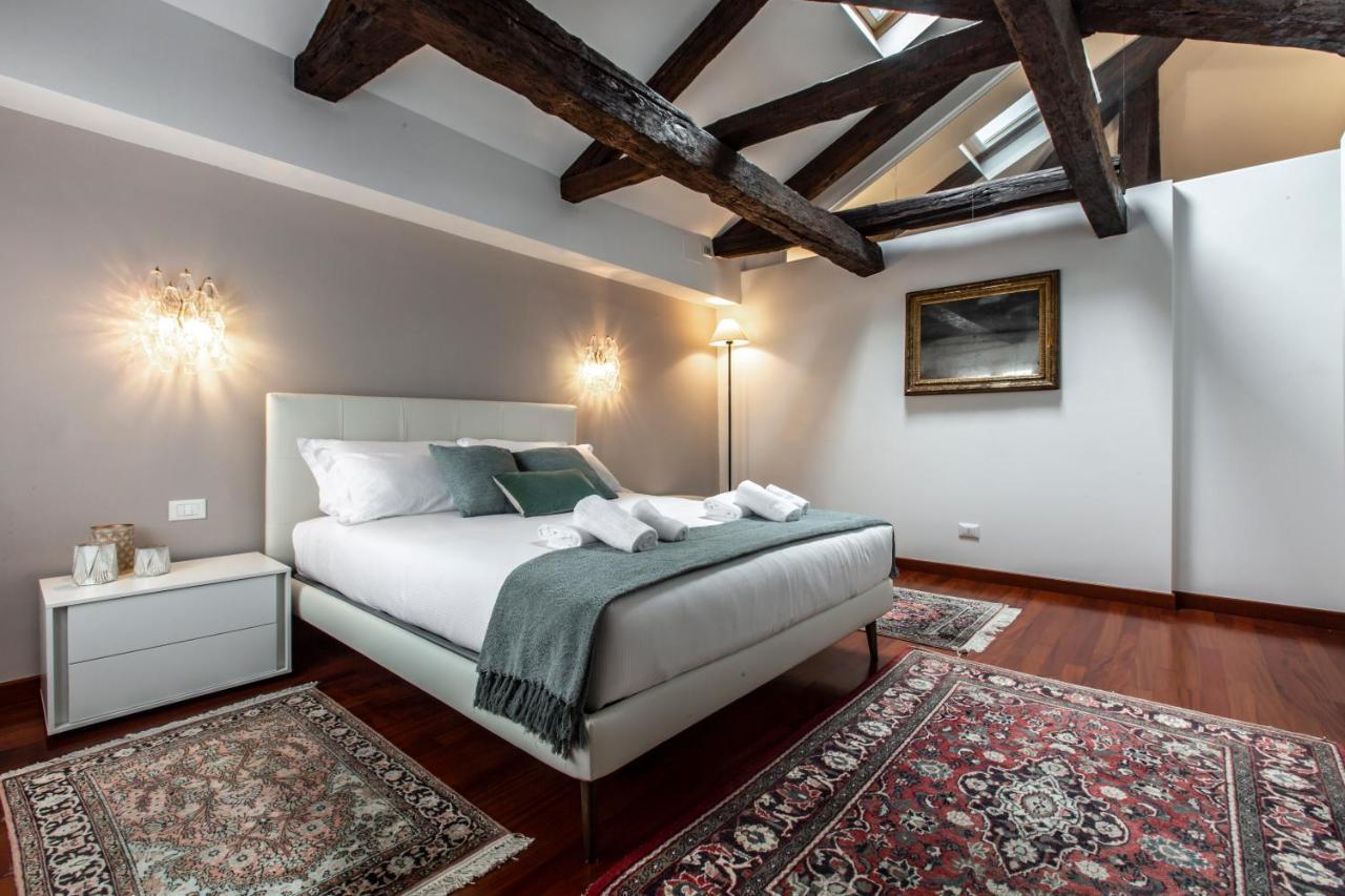 Appartement San Pantalon Luxury Penthouse R&r